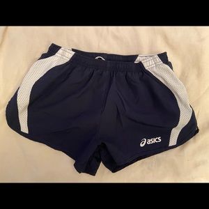 $5 for $25 ⭐️ closet sale!!! Asics Split Hem Running Shorts
